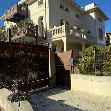Residence Giove Castelfranco Veneto Luaran gambar